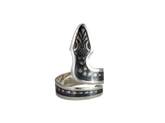 Серебряное кольцо «Змейка»